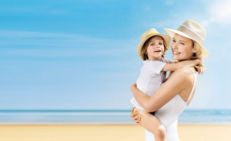 Bioderma - woman and child Photoderm